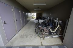 屋根付きの駐輪場＾＾