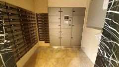 不在時でも荷物が受け取れる宅配ボックス完備。共働きの家庭や外出の多い方に便利。お子様の留守番中も安心ですね＾＾