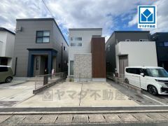 省エネ、安全性を実感できるオール電化住宅＾＾博多駅バス停まで徒歩2分で都心へのアクセス良好。