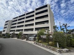 共働き夫婦に嬉しい、家事動線と収納力を備えた住まい。子育て世代が安心して永く住み継げる上質な暮らし＾＾