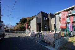 現地（2025年2月18日）撮影。大きな車でも駐車しやすいため、車のサイズを気にせず好きな車に乗れます。