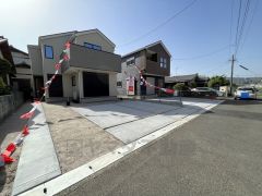 居住者の通行しかなく静かで快適な生活を送れます＾＾
