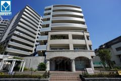 JR柚須駅徒歩12分、都心へのアクセス良好。スーパーやコンビニなども近く周辺環境充実。快適でゆとりのある生活空間で新生活を始めましょう^^