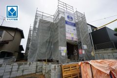 現地（2025年6月12日）撮影。ＪＲ新宮中央駅徒歩14分、都心へのアクセス良好。快適でゆとりのある生活空間で新生活を始めましょう^^