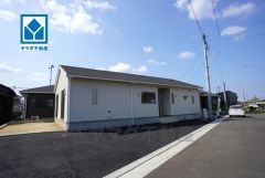 2号棟。憧れの平屋住まい＾＾地球に優しいオール電化住宅でエコな暮らしを＾＾階段昇降のないストレスフリーな生活始めませんか。