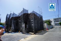 現地（2026年7月13日）撮影。スーパー・コンビニ・ドラッグストア徒歩10分圏内。快適でゆとりのある生活空間で新生活を始めましょう^^