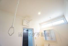 室内物干しがあるので、洗濯物を干すときに重宝しますね＾＾