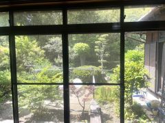 広エンからの眺望。外の景色を見ながら朝食やお茶などを楽しむことが出来ます。日光浴をしたり、星を眺めたりも良いですね^^