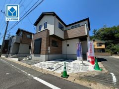 ＪＲ雁の巣駅徒歩3分、都心へのアクセス良好。快適でゆとりのある生活空間で新生活を始めましょう^^