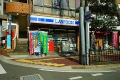 ローソン　香椎駅前一丁目店