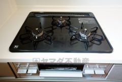 3口コンロなので、効率よくお料理が楽しめます。毎日のお料理も楽しくなりますね＾＾