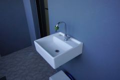 あると便利な外水栓。ガーデニングに、泥遊びやペットの散歩の後に。