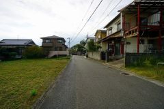 住人以外の車の進入も少なく、小さなお子様を持つご家庭にも安心です。