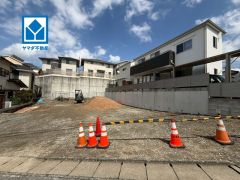 現地（2026年4月16日）撮影。舞松原駅徒歩8分＾＾都心へのアクセス良好。スーパーやコンビニなども近く周辺環境充実。快適でゆとりのある生活空間で新生活を始めましょう^^