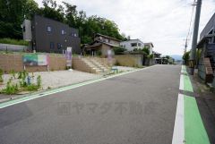 大きな車でも駐車しやすいため、車のサイズを気にせず好きな車に乗れます。