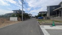 現地（2025年5月1日）撮影。大きな車でも駐車しやすいため、車のサイズを気にせず好きな車に乗れます。