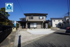 内外装リフォーム済み＾＾西鉄新宮駅徒歩10分。南西向きで陽当たり良好。お気に入りの家具とインテリアで素敵な部屋を作りましょう。