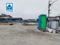 現地（2026年4月12日）撮影。南郷小学校徒歩4分とお子様が通学しやすい環境です＾＾