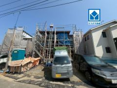 現地（2026年4月2日）撮影。省エネ、安全性を実感できるオール電化住宅＾＾スーパーやコンビニなども近く周辺環境充実。快適でゆとりのある生活空間で新生活を始めましょう^^