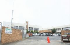 花鶴小学校