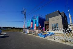 大型車の通行が少なく、騒音や振動が少ないので静かで快適な生活を送れます。