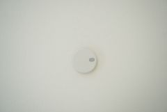 火災報知器が設置されていることで、火災の発生をいち早く感知し、就寝中や留守中でも素早く危険を知らせてくれるため、家族の安全を確保し被害を最小限に抑えられます。