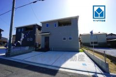 お気に入りの家具とインテリアでステキな部屋を作りましょう。