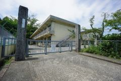 一貴山小学校