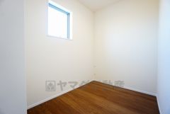 ストレージルームは収納スペースとしてはもちろん、ワークスペースやキッズスペースなど多目的に活用することが出来ます。