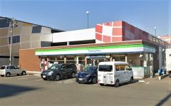 ファミリーマート　宗像徳重
