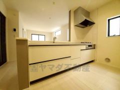 カウンタートップは耐熱性に優れており、日ごろのお掃除もふき取るだけでＯＫ。