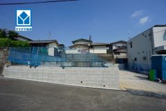 現地（2026年8月19日）撮影。敷地面積63坪以上＾＾南西向きで日当たり良好＾＾