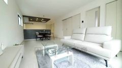 断熱性能の窓ガラスを採用。省エネ、光熱費カットにも貢献します。夏は涼しく、冬は暖かく快適に過ごせますよ＾＾