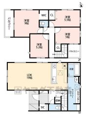 洗面所とキッチンが接しているウォークスルー設計になっています。家事動線が近いのはとても便利です。