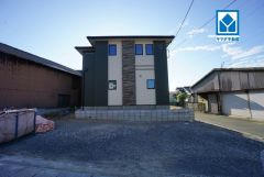 福間小学校徒歩5分＾＾スーパーやコンビニなども近く周辺環境充実。快適でゆとりのある生活空間で新生活を始めましょう^^