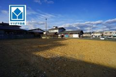 現地（2026年1月30日）撮影。南郷小学校徒歩4分とお子様が通学しやすい環境です＾＾