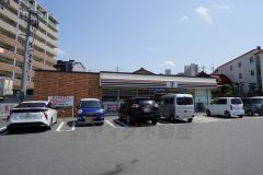 セブンイレブン　宗像東郷駅前店