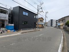 落ち着いた住宅地内で快適な生活を実現してみませんか。