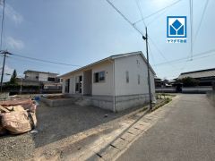 現地（2026年7月21日）撮影。家計にも環境にも優しいオール電化住宅。階段昇降がなく、子育てや介護がしやすい平屋＾＾お気に入りの家具とインテリアで素敵な部屋を作りましょう。