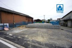 現地（2026年7月7日）撮影。福間小学校徒歩5分＾＾スーパーやコンビニなども近く周辺環境充実。快適でゆとりのある生活空間で新生活を始めましょう^^