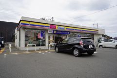 ローソン　福津日蒔野六丁目店