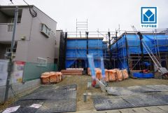 現地（2025年11月12日）撮影。2路線利用可能で都心へのアクセスの幅が広がります。毎日の通勤・通学・買い物がしやすく、快適に過ごせます。