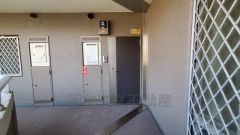 角部屋なので両隣を気にすることなく過ごせます。