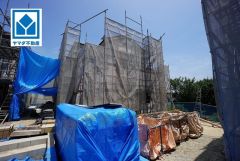 現地（2025年7月7日）撮影。河東小学校徒歩5分＾＾快適でゆとりのある生活空間で新生活を始めましょう^^