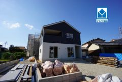 2号棟。現地（2026年10月5日）撮影。4LDK、テレワークルーム完備＾＾在宅ワークや勉強スペース、収納スペースにも活用出来ます＾＾