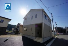 ウォークインクローゼット、シューズインクローク完備＾＾収納スペース充実の新築戸建＾＾