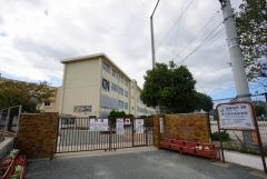 多々良中央中学校