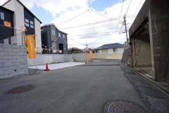 大きな車でも駐車しやすいため、車のサイズを気にせず好きな車に乗れます。