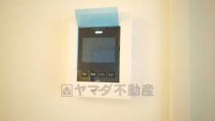 防犯性、セキュリティ対策に安心できるテレビモニター付きインターフォンです。セールスマン対策にもなり安心できます。