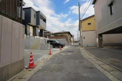 大型車の通行が少なく、騒音や振動が少ないので静かで快適な生活を送れます。